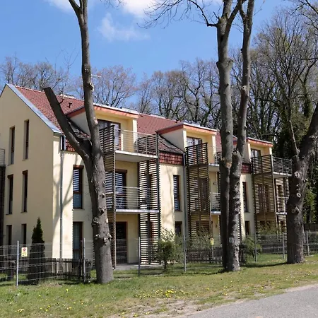 Lägenhet Ams B6